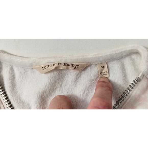 Soft surroundings size XS velour 1/4 zip floral grey white soft pullover sweater - Picture 6 of 8